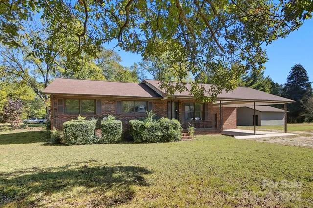 $375,000 | 3230 West Innes Street, Salisbury, NC 28144