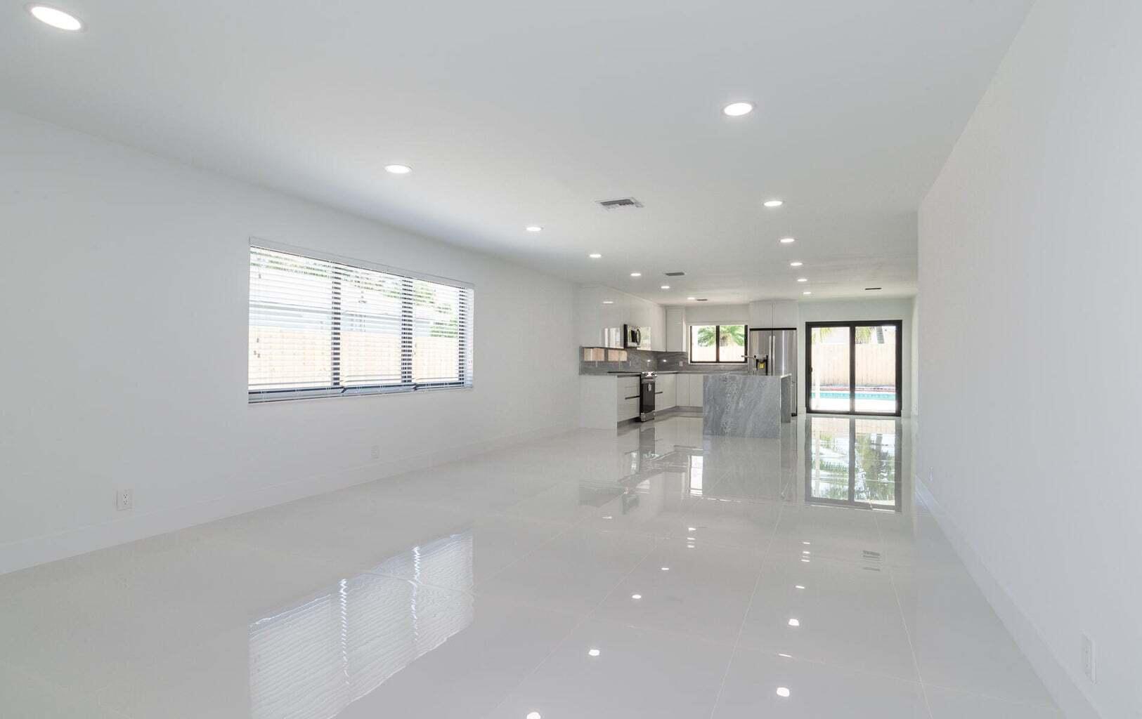 524 Northwest 53rd Street Boca Raton, FL 33487 - Photo 7 of 36 20210929223508818388000000-o