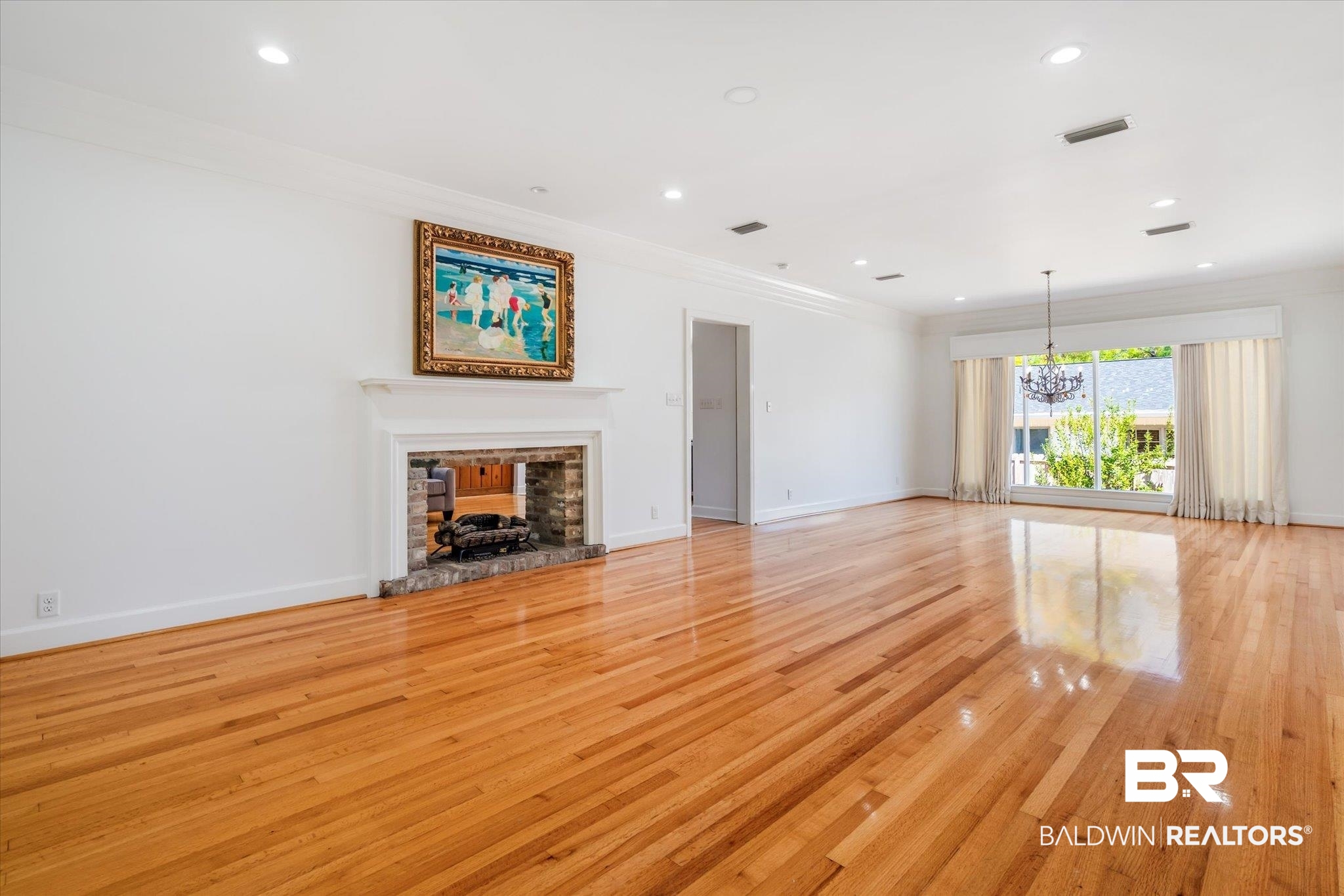 244 Suzanne Circle Mobile, AL 36608 - Photo 4 of 32