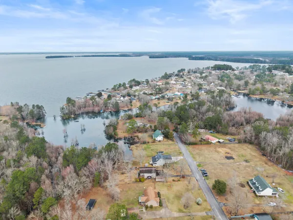 $650,000 | 107 Jack's Lane, Bonneau, SC 29431