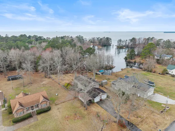 $650,000 | 107 Jack's Lane, Bonneau, SC 29431