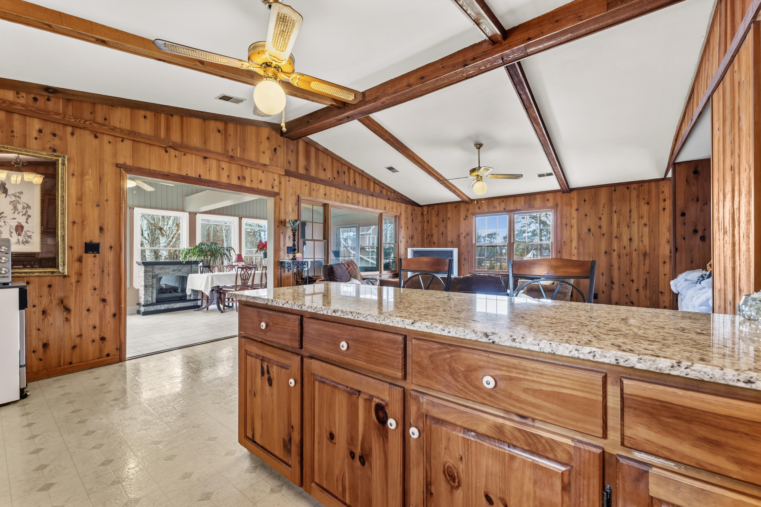 107 Jack's Lane Bonneau, SC 29431 - Photo 6 of 22 P1080598