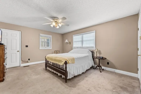 $650,000 | 107 Jack's Lane, Bonneau, SC 29431