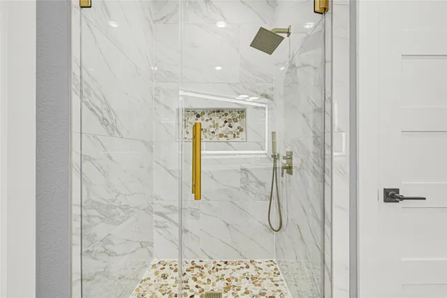 $349,500 | 515 Fairfax Lane, Conroe, TX 77303