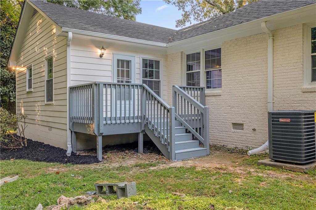 1605 Youngs Mill Road Greensboro, NC 27406 - Photo 25 of 27
