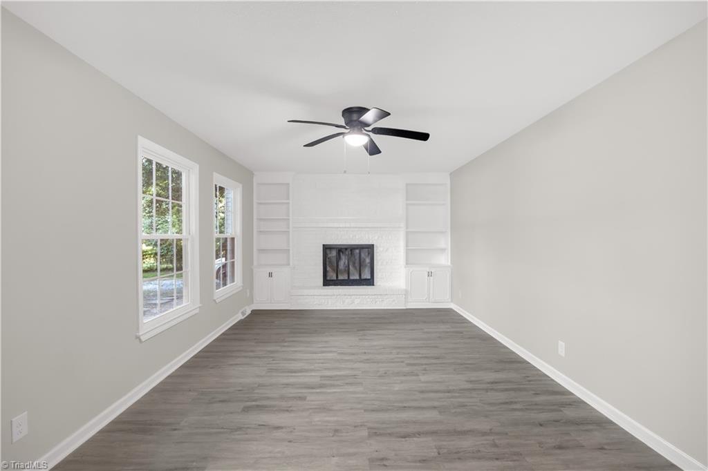 1605 Youngs Mill Road Greensboro, NC 27406 - Photo 5 of 27