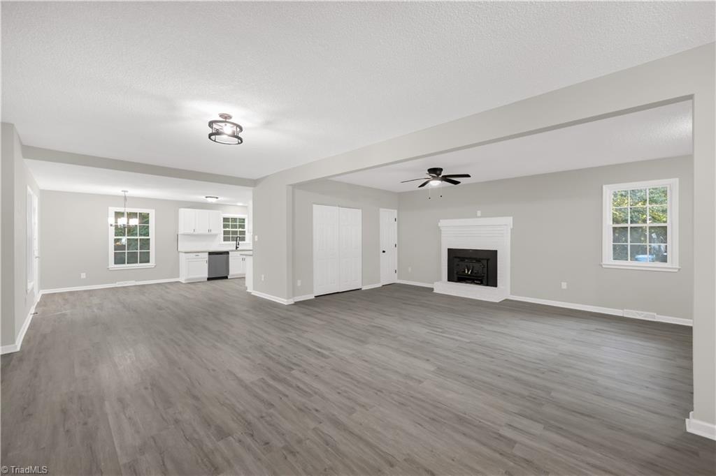 1605 Youngs Mill Road Greensboro, NC 27406 - Photo 10 of 27