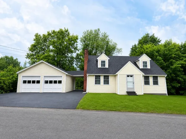 $179,000 | 24 Argonne Street, Berlin, NH 03570