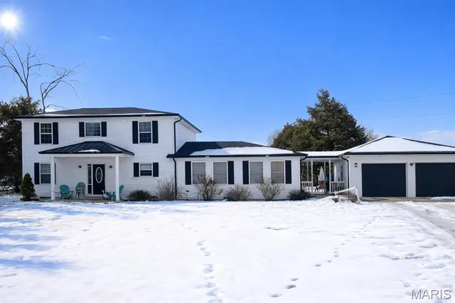 $379,900 | 3434 Cedar Run Road, Bonne Terre, MO 63628