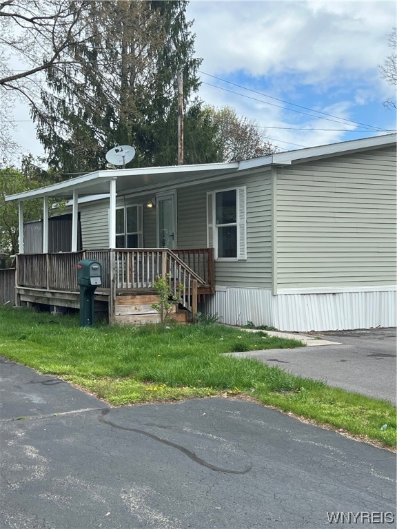 8 Glazer Rochester, NY 14625 - Photo 3 of 15