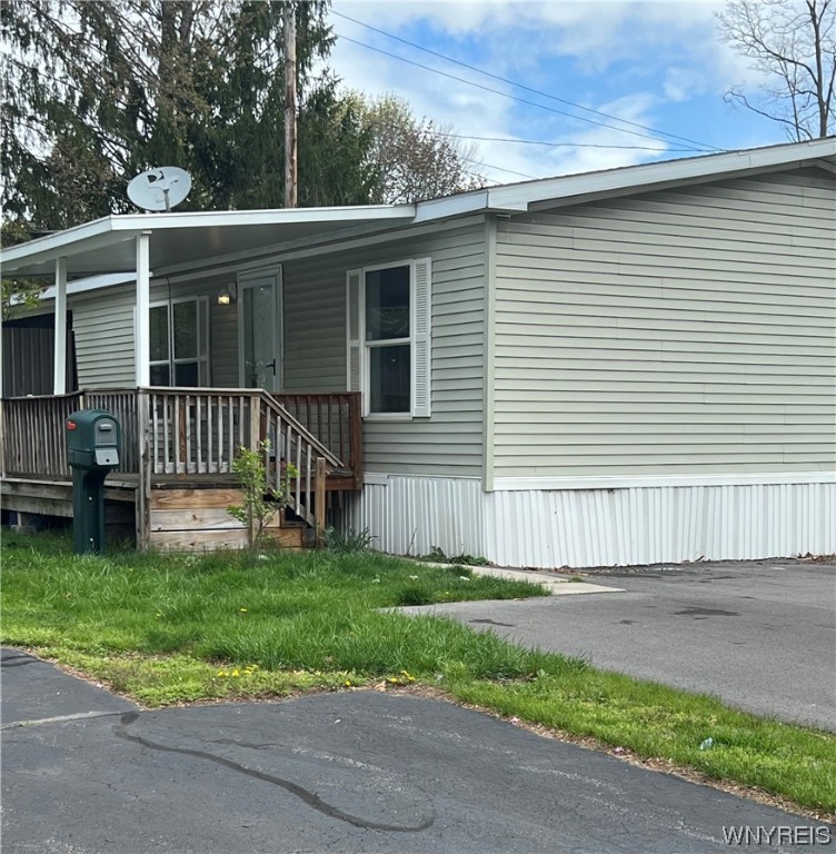 8 Glazer Rochester, NY 14625 - Photo 4 of 15