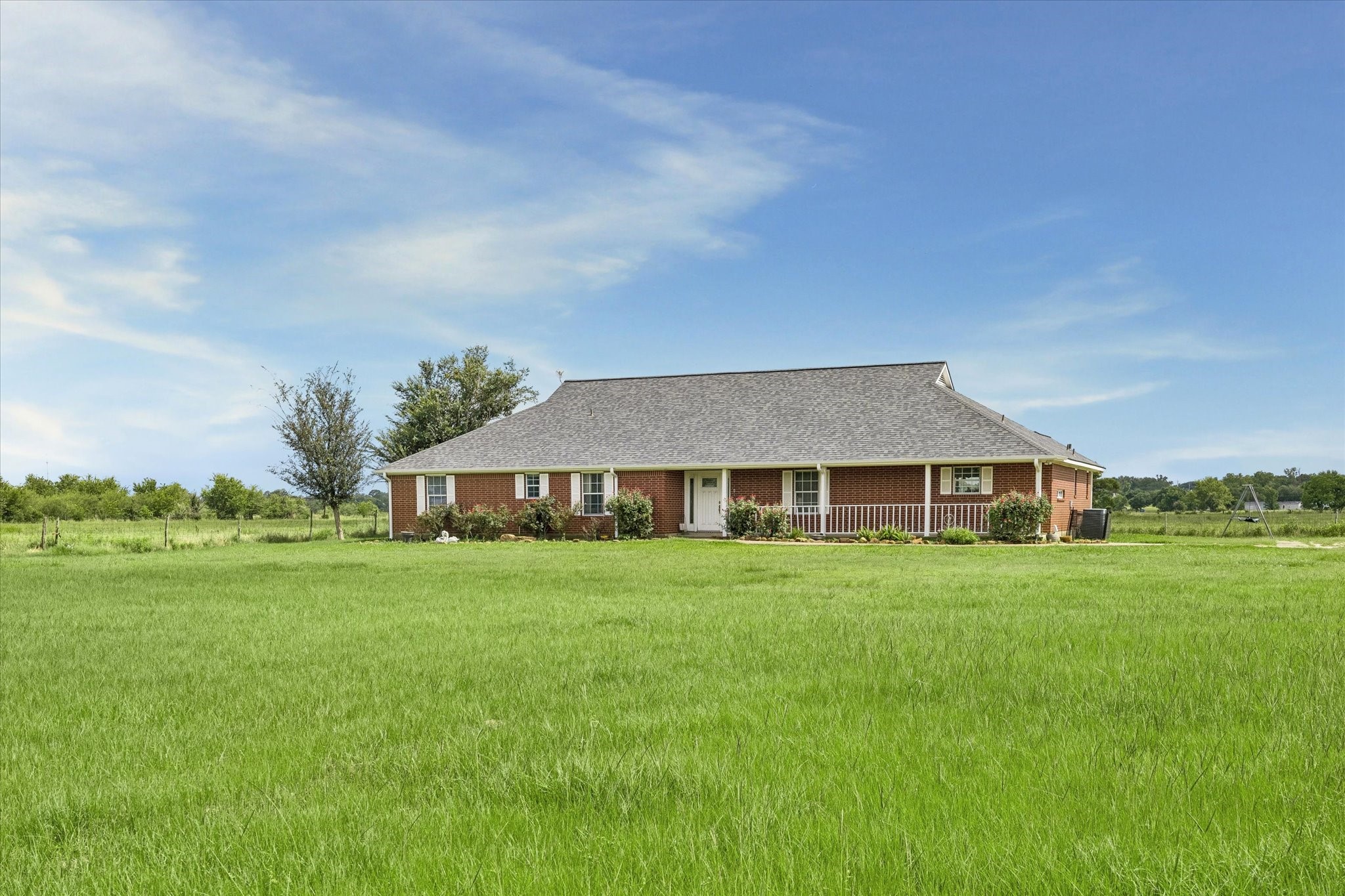 1240 Schumann Road Bellville, TX 77418 - Photo 3 of 37