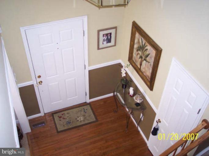 7621 Bear Forest Road Hanover, MD 21076 - Photo 11 of 24 Two Story Foyer