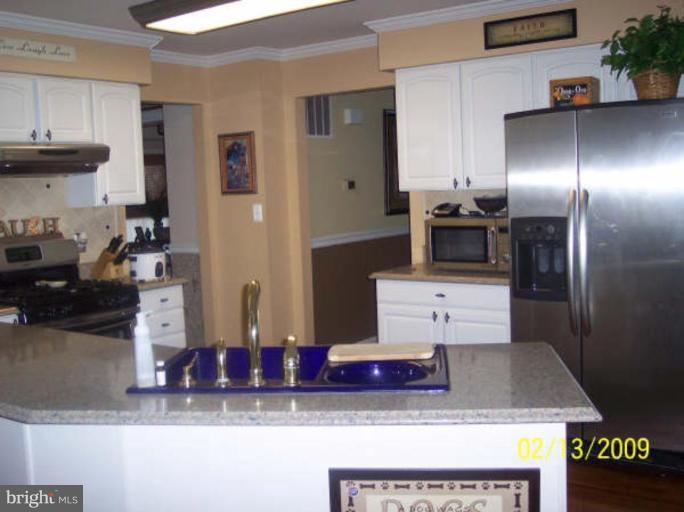 7621 Bear Forest Road Hanover, MD 21076 - Photo 4 of 24 Kitchen