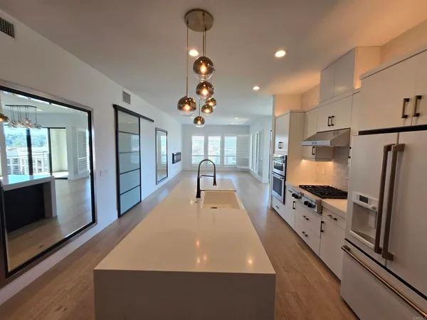 $5,300 | 8337 Distinctive Drive, San Diego, CA 92108