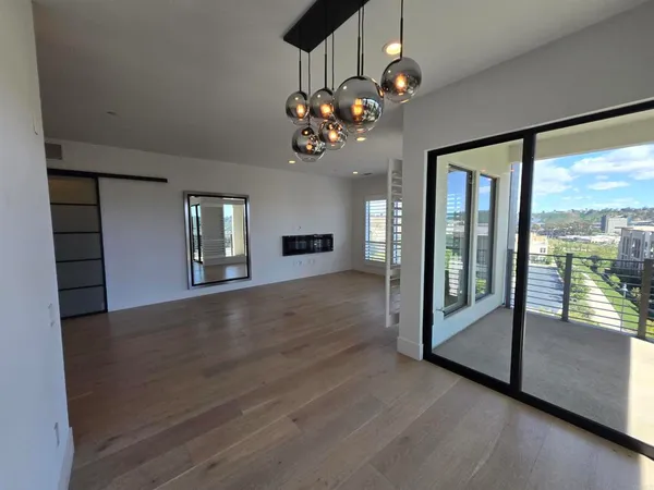 $5,300 | 8337 Distinctive Drive, San Diego, CA 92108