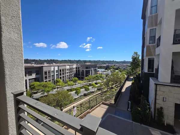 $5,300 | 8337 Distinctive Drive, San Diego, CA 92108