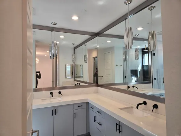 $5,300 | 8337 Distinctive Drive, San Diego, CA 92108