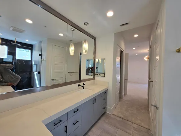 $5,300 | 8337 Distinctive Drive, San Diego, CA 92108