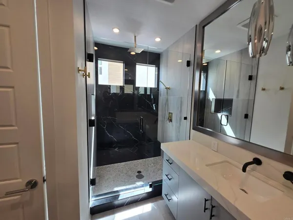 $5,300 | 8337 Distinctive Drive, San Diego, CA 92108