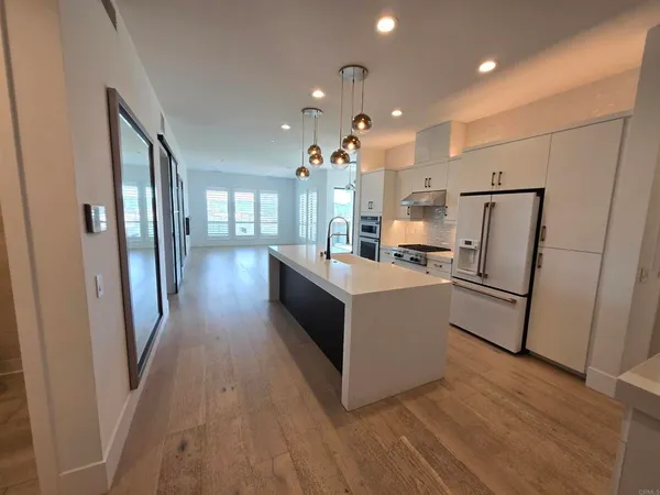 $5,300 | 8337 Distinctive Drive, San Diego, CA 92108