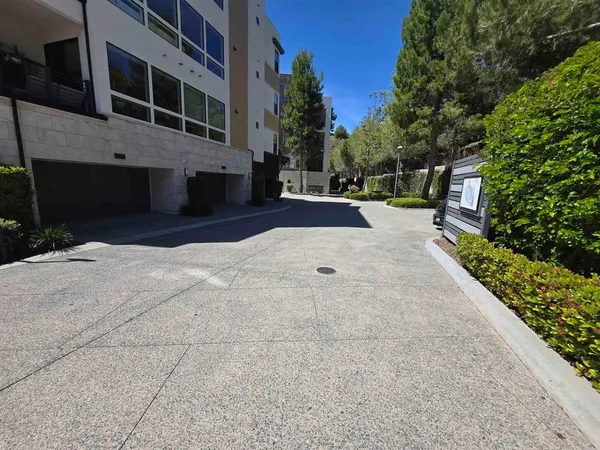 $5,300 | 8337 Distinctive Drive, San Diego, CA 92108