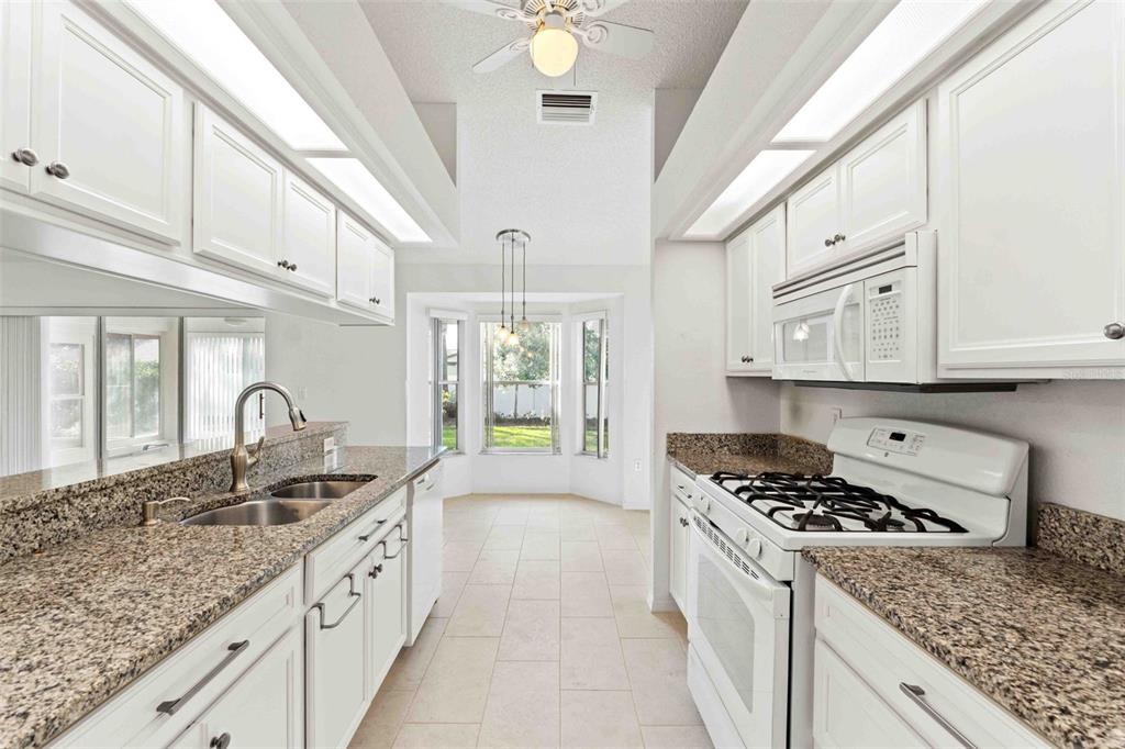 10378 Lear Street Spring Hill, FL 34608 - Photo 15 of 36 Gallery Image 15
