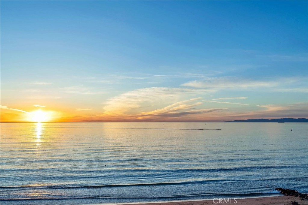 531 Esplanade, Unit 505 Redondo Beach, CA 90277 - Photo 40 of 65 a view of an ocean