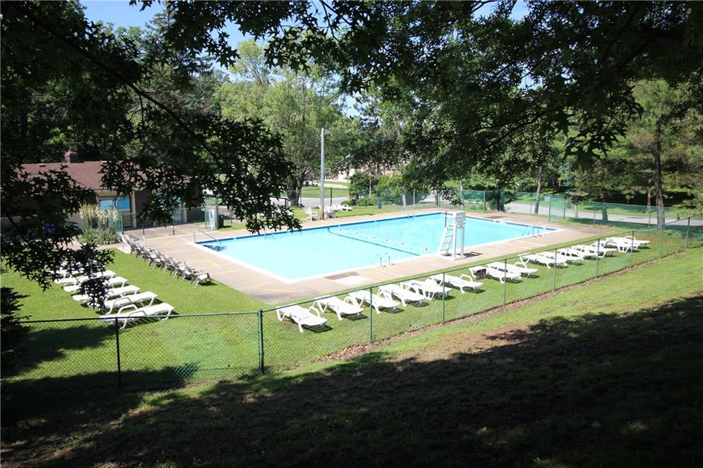 230 Quail Run Road Venetia, PA 15367 - Photo 24 of 25 Community pool & clubhouse