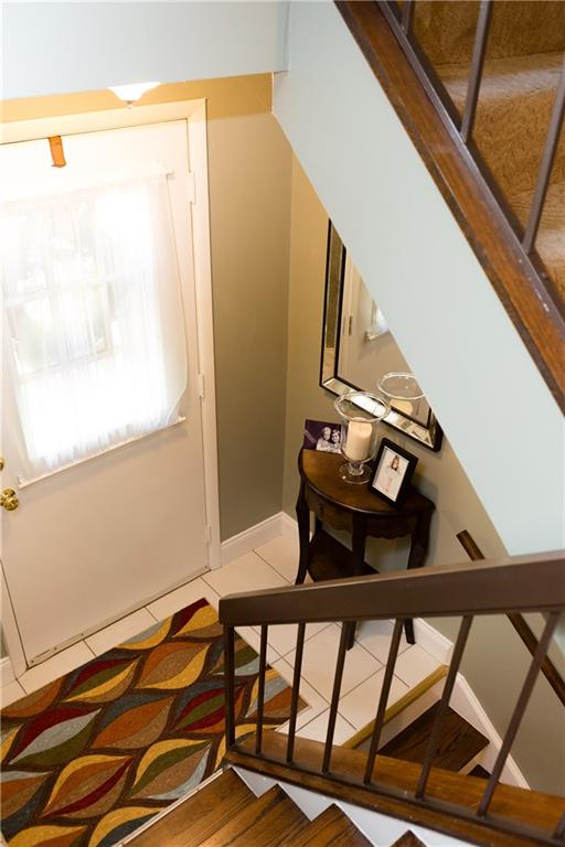 230 Quail Run Road Venetia, PA 15367 - Photo 5 of 25 Entry