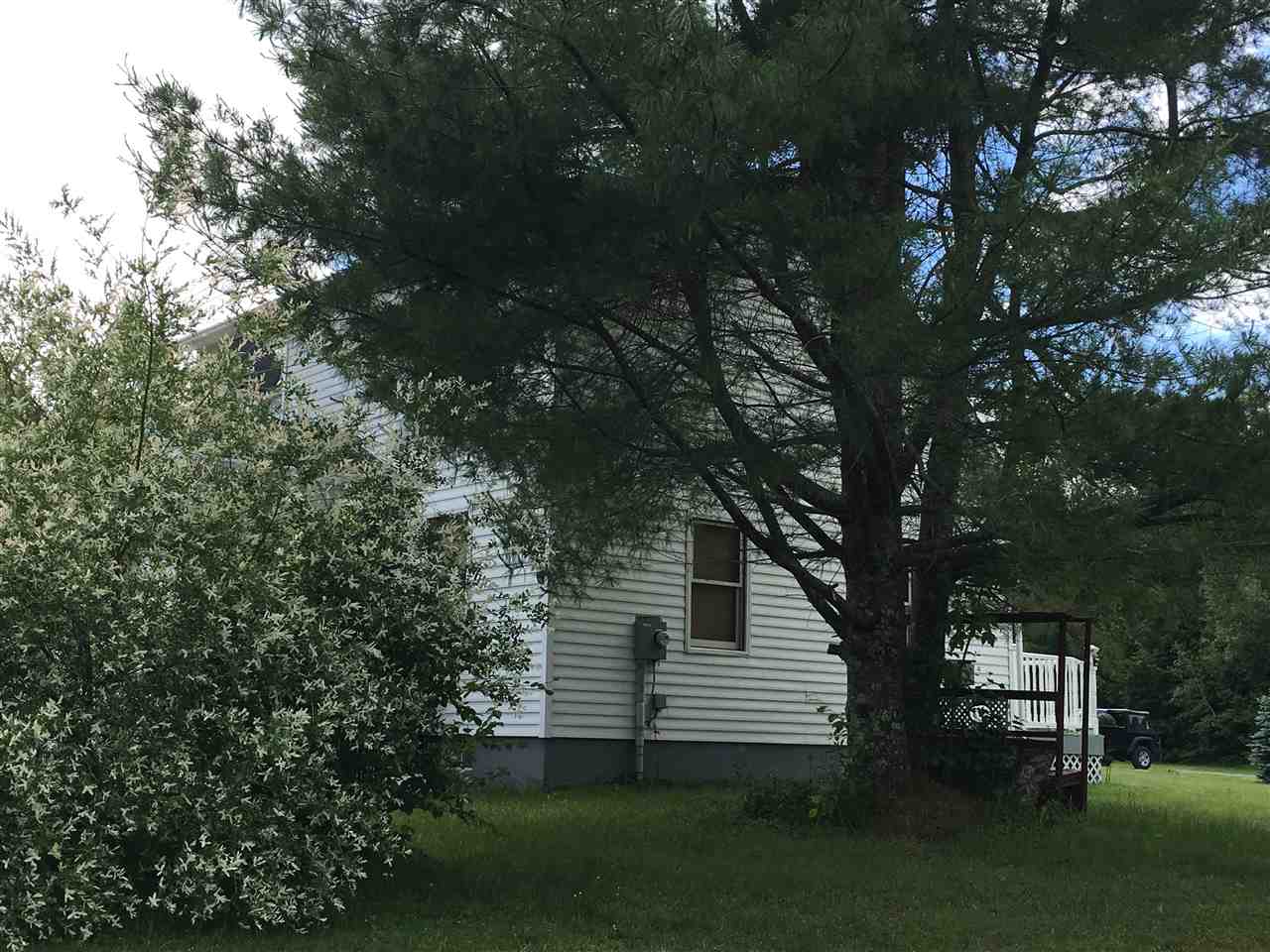 211 Thomas Road Fletcher, VT 05444 - Photo 17 of 19