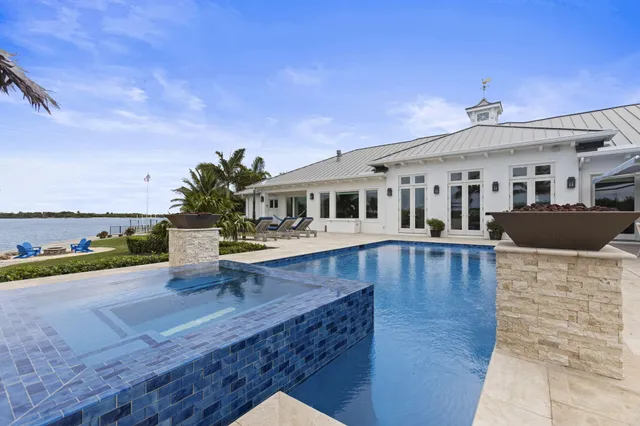 $10,000,000 | 3 Island Road, Stuart, FL 34996