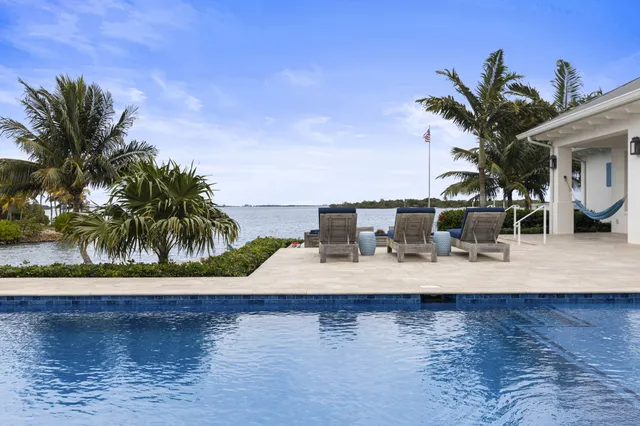 $10,000,000 | 3 Island Road, Stuart, FL 34996