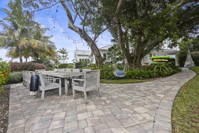 $10,000,000 | 3 Island Road, Stuart, FL 34996