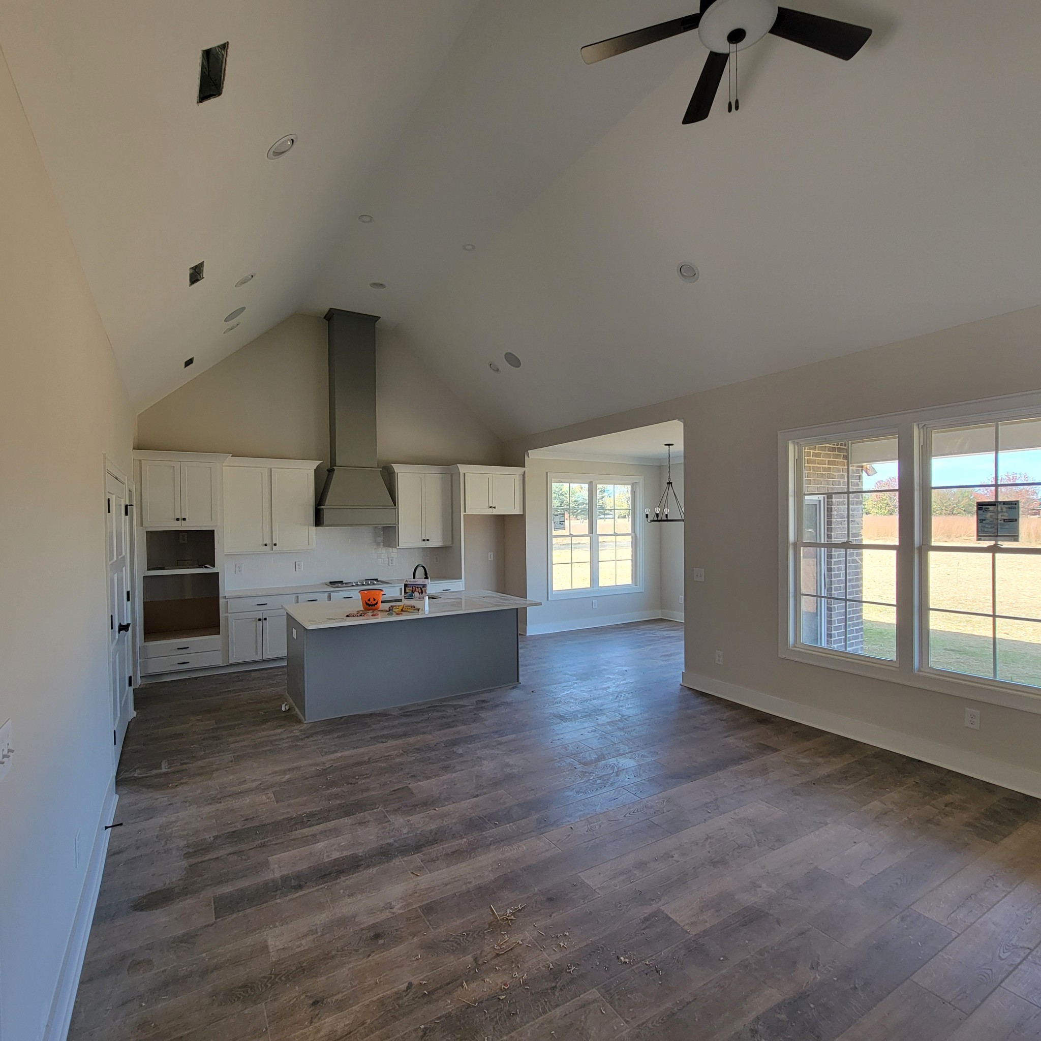 194 Hickory Grove Road Morrison, TN 37357 - Photo 5 of 12 a view of kitchen and hall with wooden floor