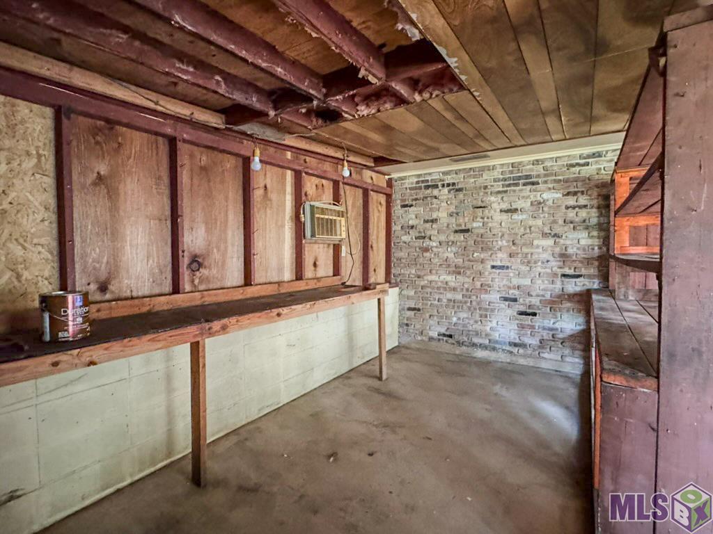 12156 Armstrong Drive Baton Rouge, LA 70816 - Photo 16 of 22