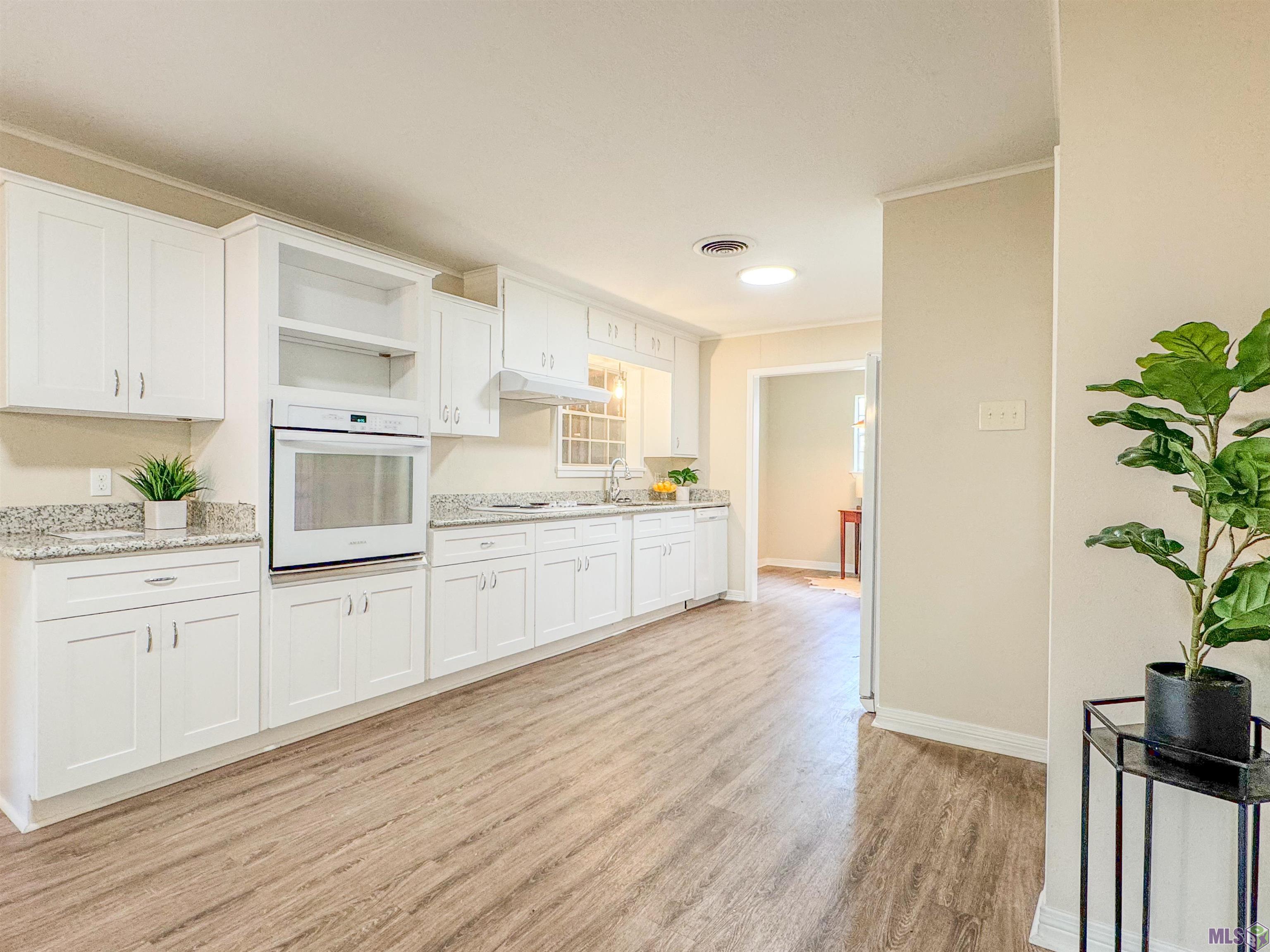 12156 Armstrong Drive Baton Rouge, LA 70816 - Photo 5 of 24