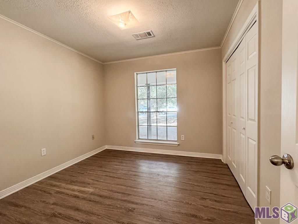 12156 Armstrong Drive Baton Rouge, LA 70816 - Photo 9 of 22