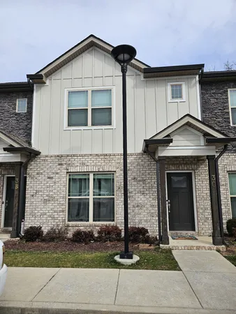 $1,895 | 555 Gresham Lane, Unit 3C, Murfreesboro, TN 37128