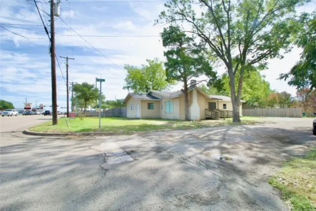 $195,000 | 816 East Milam Street, Mexia, TX 76667