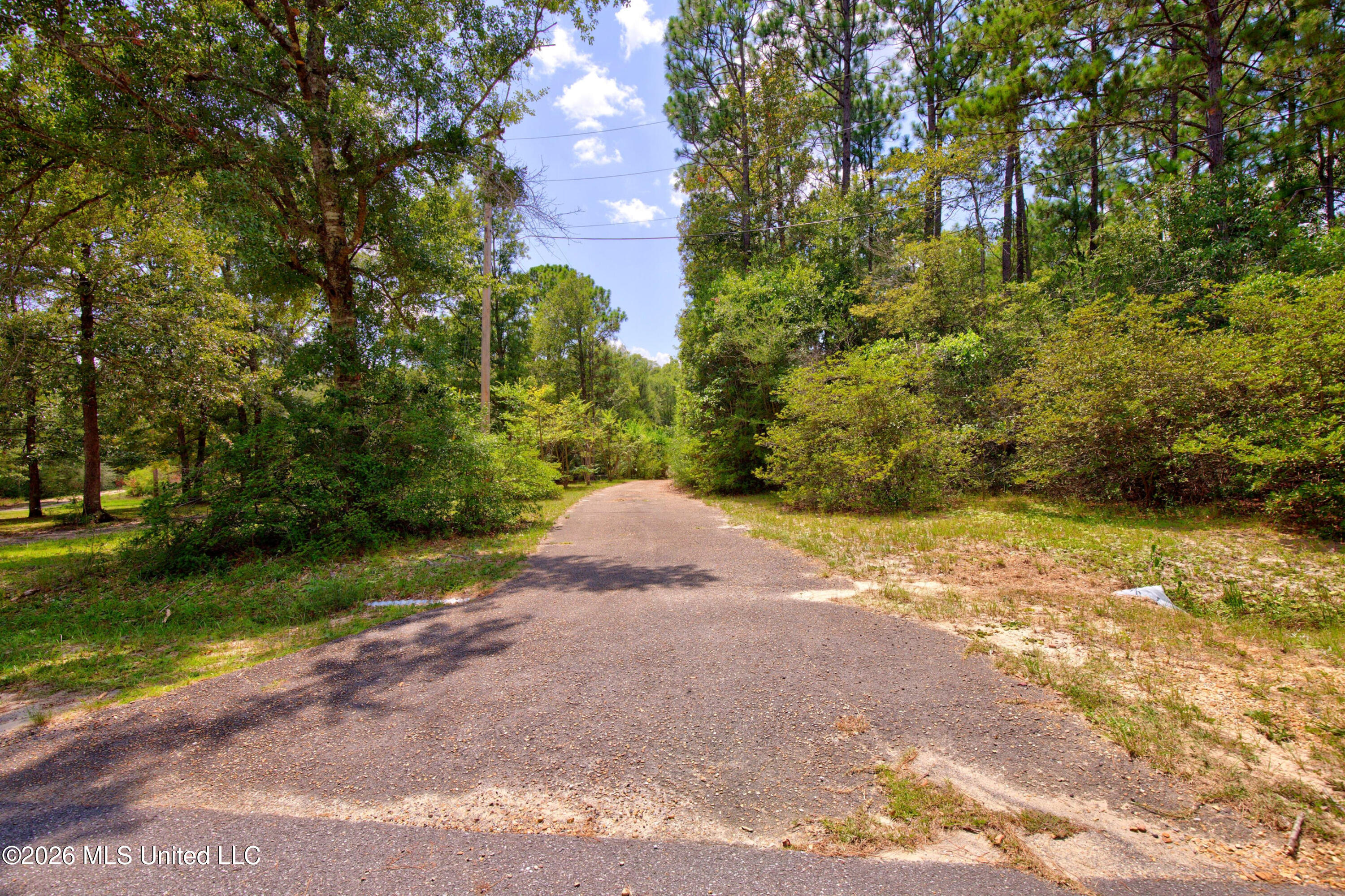 20237 Fox Ridge Drive Saucier, MS 39574 - Photo 29 of 32 20237FoxRidgeDr.-36