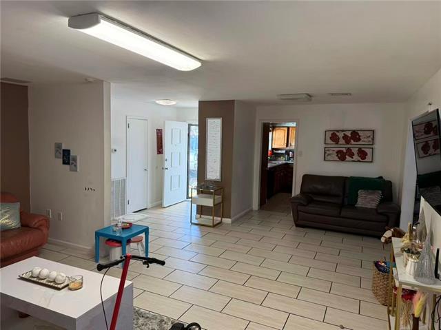 1604 Riviere Avenue Metairie, LA 70003 - Photo 3 of 20