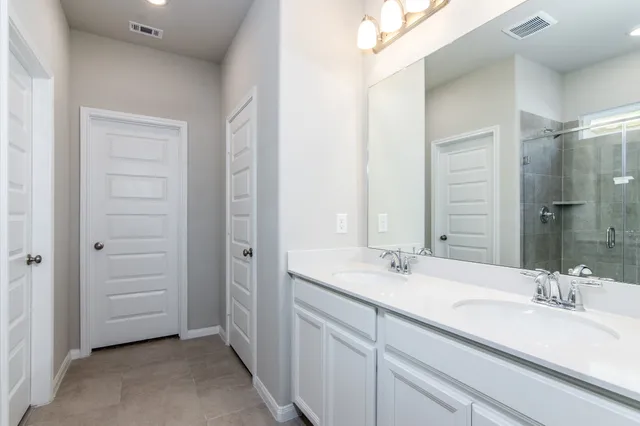 $2,195 | 18537 Meadow Point Lane, Montgomery, TX 77316