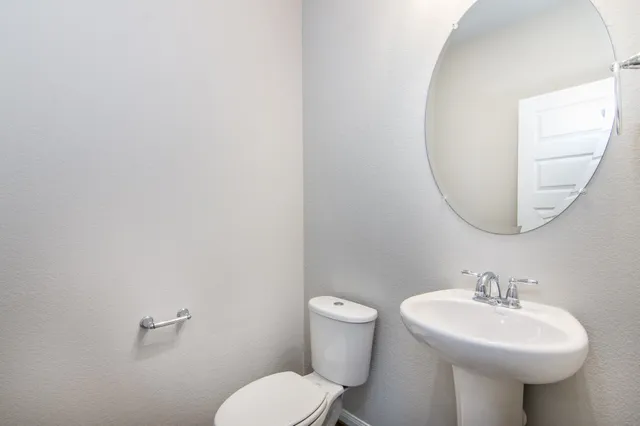 $2,195 | 18537 Meadow Point Lane, Montgomery, TX 77316