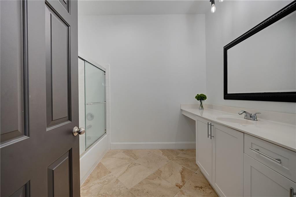 1635 Briarcliff Road Northeast, Unit 11 Atlanta, GA 30306 - Photo 24 of 40 Gallery Image 24