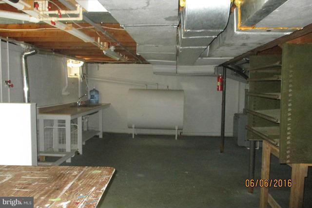 1860 Cedar Road Pasadena, MD 21122 - Photo 16 of 23 Basement