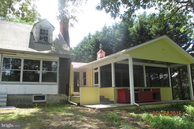 1860 Cedar Road Pasadena, MD 21122 - Photo 20 of 23 Exterior (Rear)