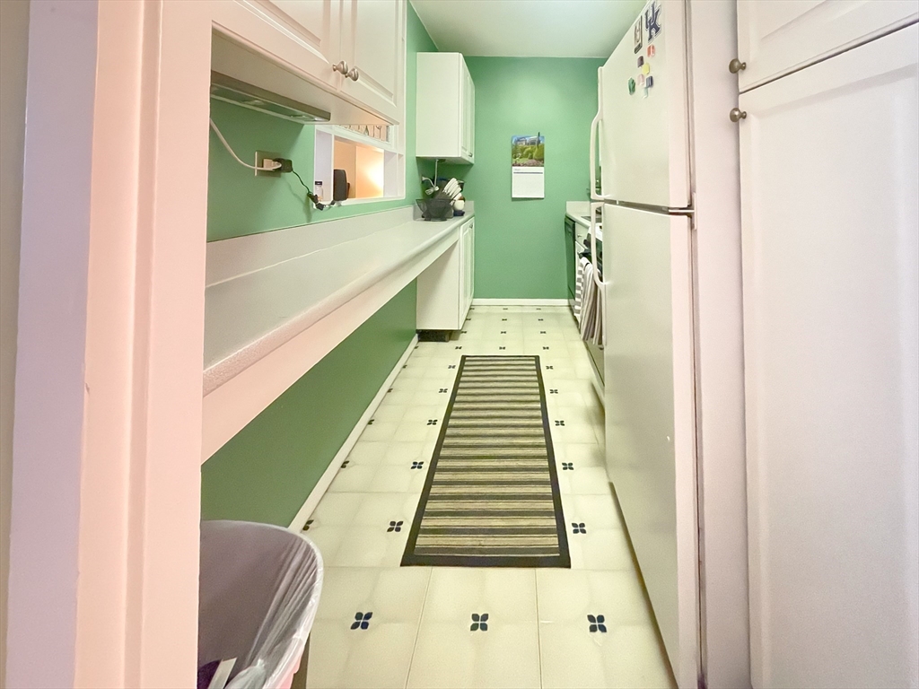 2 Hawthorne Place, Unit 16K Boston, MA 02114 - Photo 6 of 23