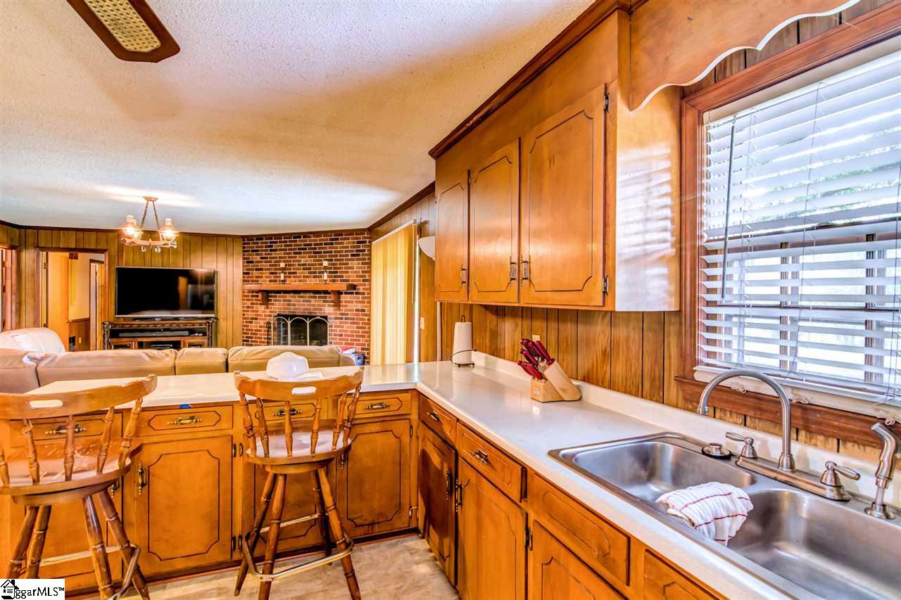 322 Griffin Road Greenville, SC 29607 - Photo 22 of 36 Gallery Image 22