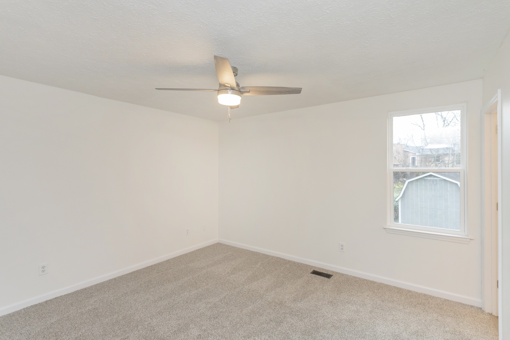 110 River Bend Road Hendersonville, TN 37075 - Photo 16 of 24 Primary bedroom